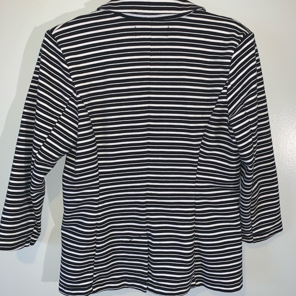 - Metaphor jacket 001 - Picture 6 of 8